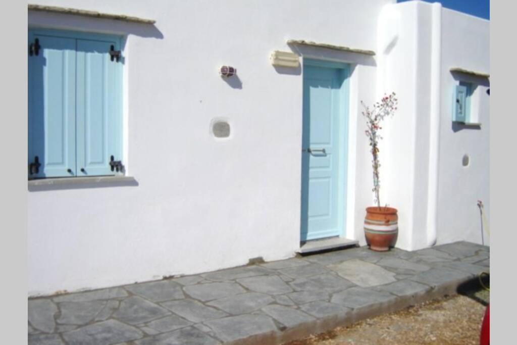 Irilena'S Guest House Fáros Exterior photo